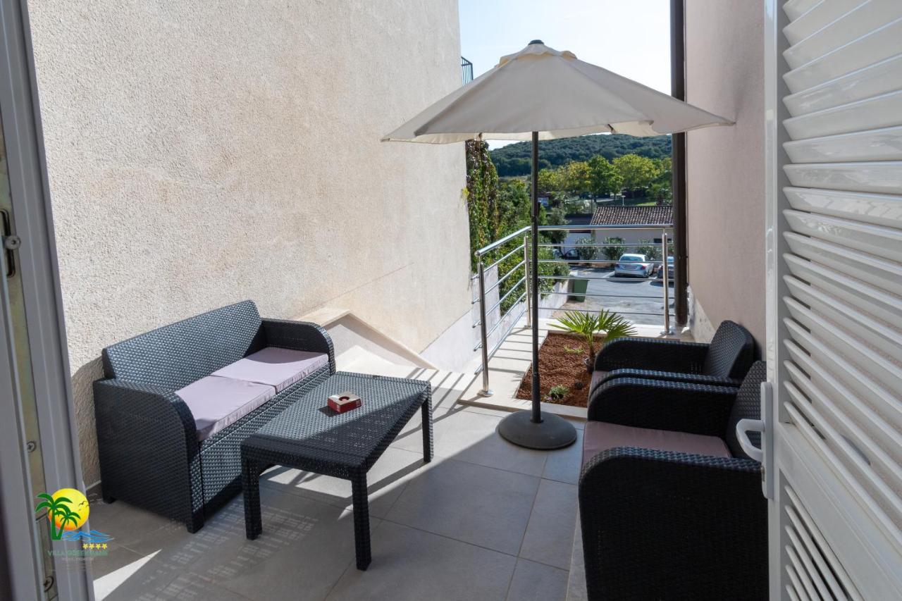 Villa Green Palm ヴルサル エクステリア 写真